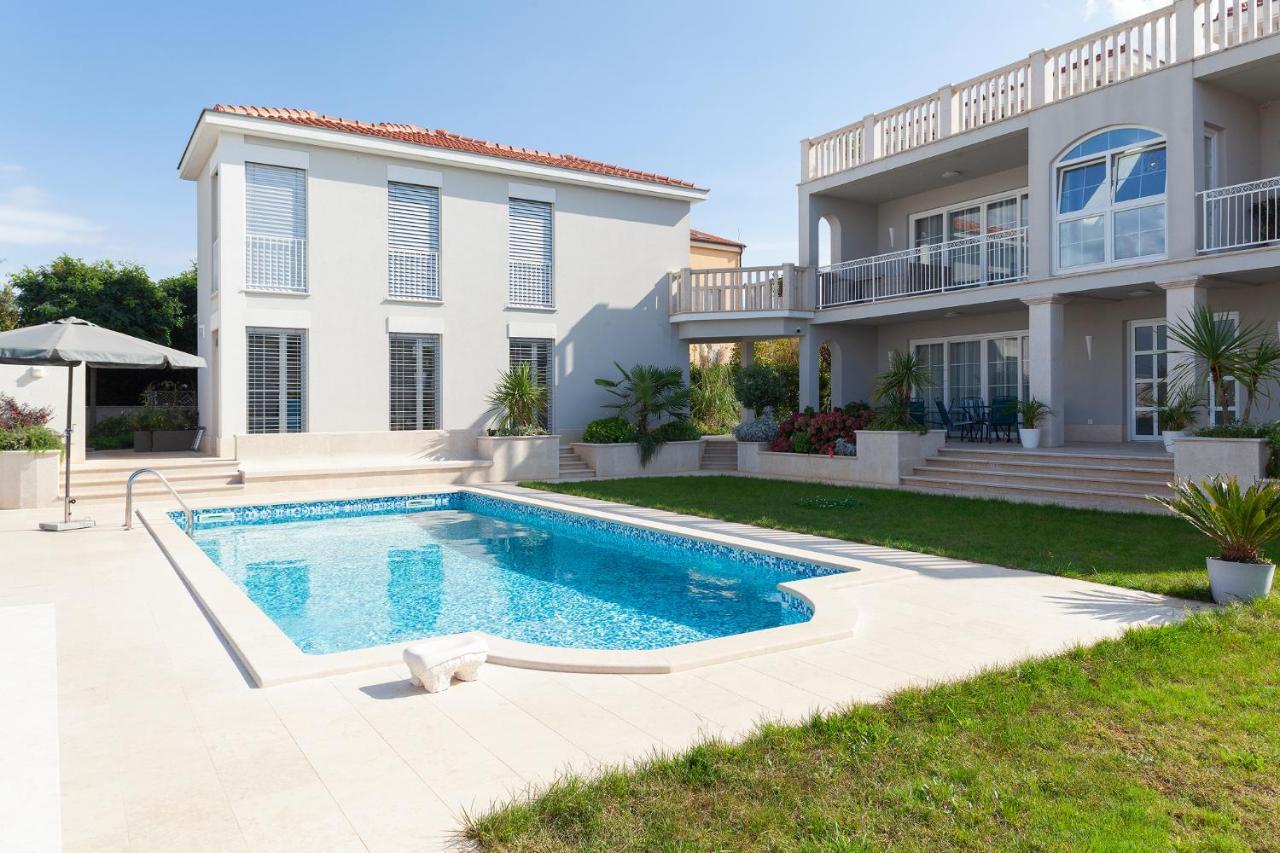 Luxury Rooms Vila Carissa Malinska Εξωτερικό φωτογραφία
