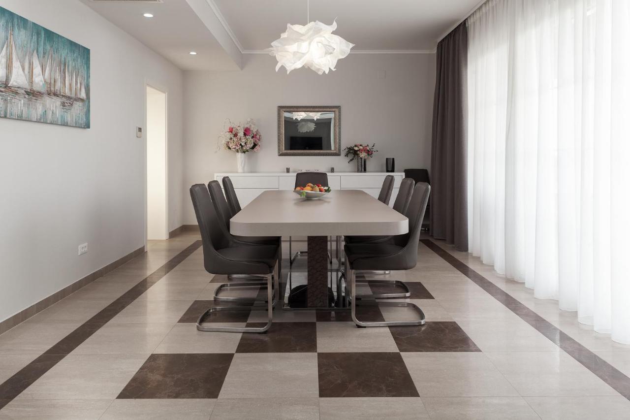 Luxury Rooms Vila Carissa Malinska Εξωτερικό φωτογραφία